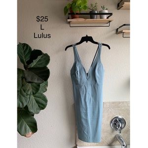 Blue plunge bodycon dress